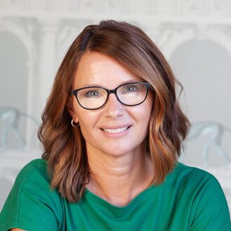 Liz Bingham, core tutor